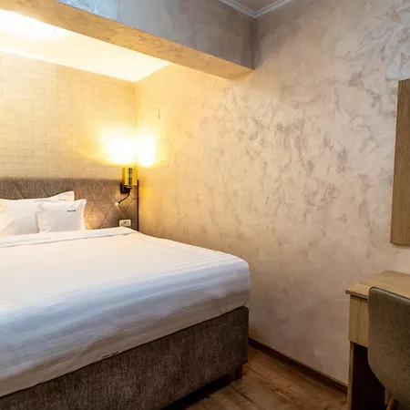 Casa Ioan - Confort Accesibil, La Pasi De Centrul Vechi Pensionat 3*